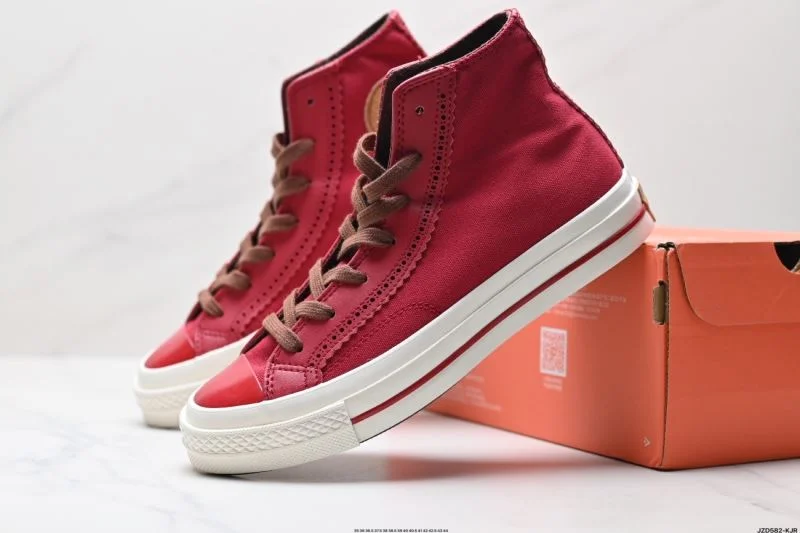 Tailored Converse Shoes 3581