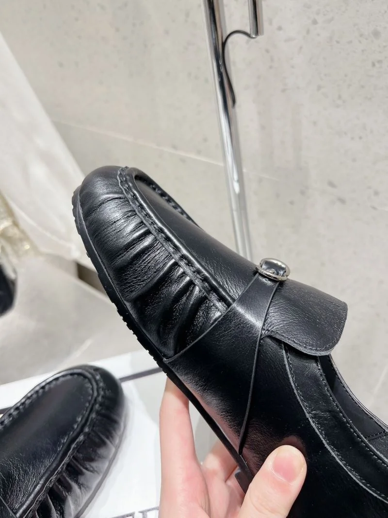 NewStyle Cotemp Shoes 15775