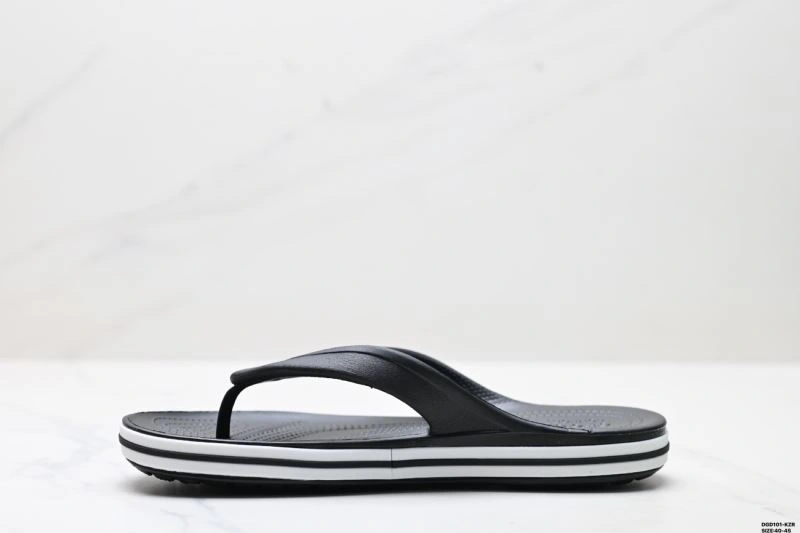 EasyMatch Crocs Sandals 2525