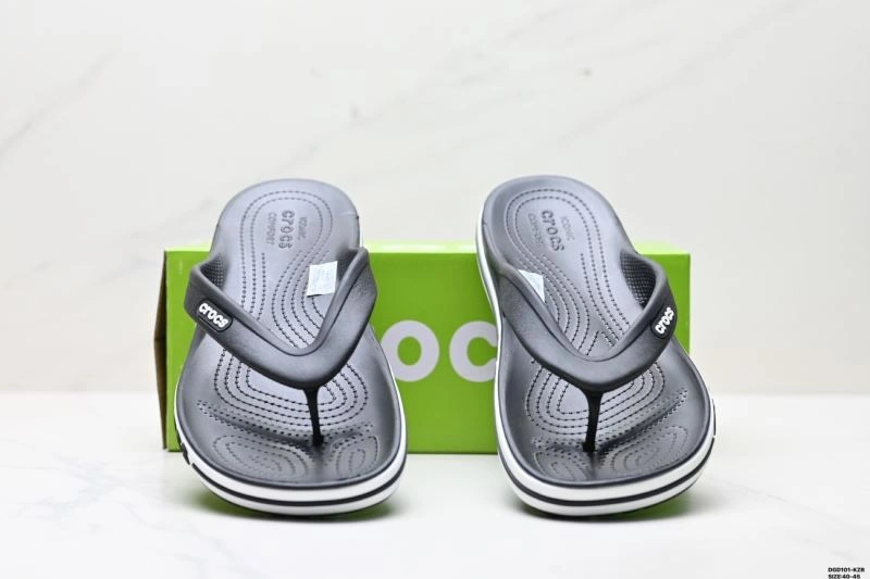 EasyMatch Crocs Sandals 2525