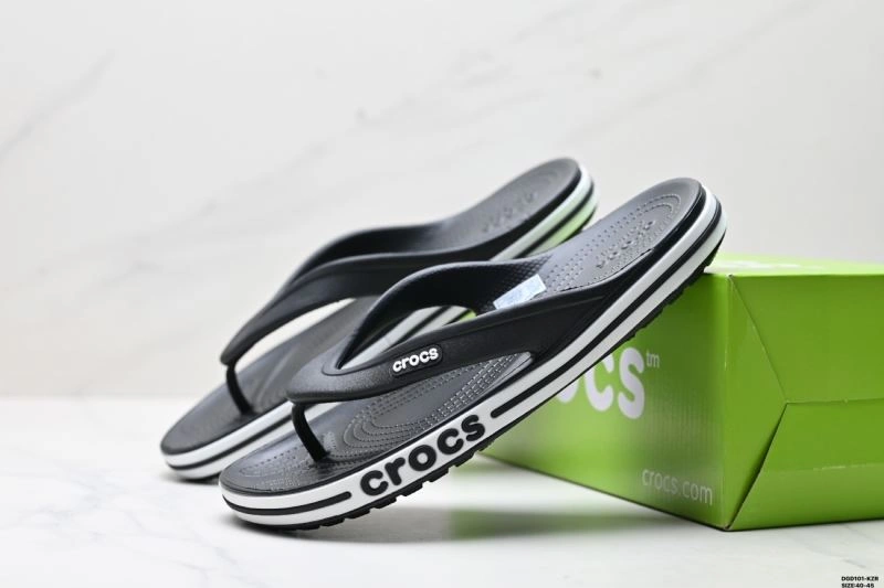 EasyMatch Crocs Sandals 2525