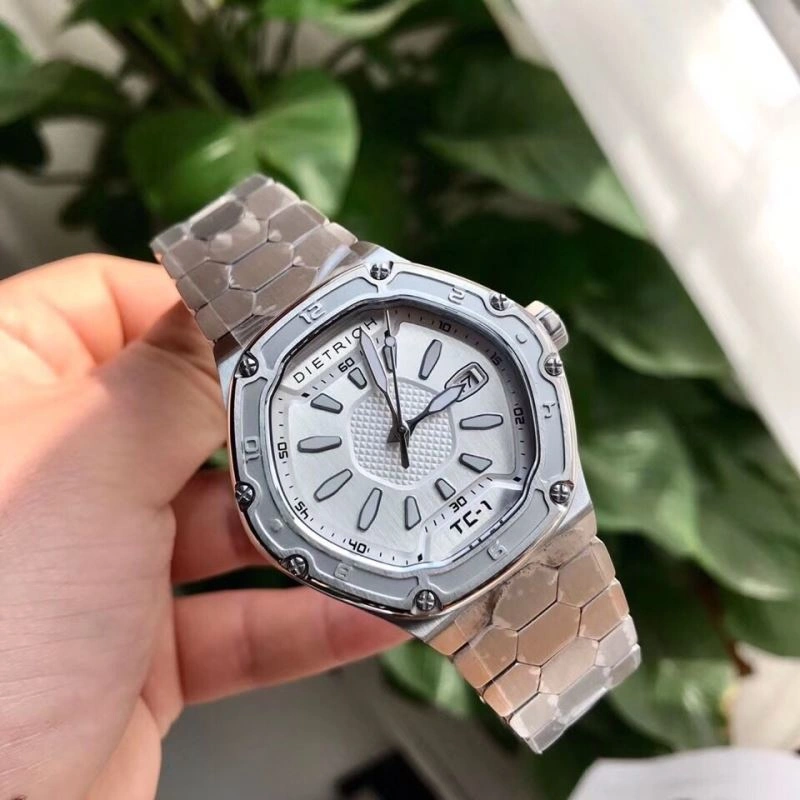 Effortless DIETRICH Watches 182137