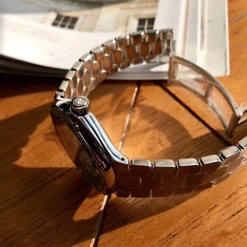 Effortless DIETRICH Watches 182137