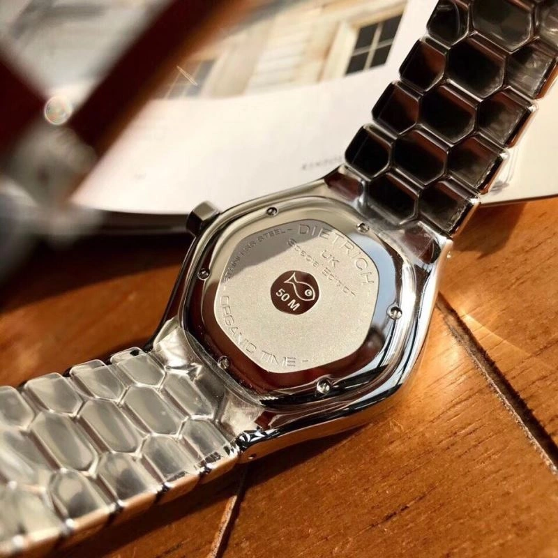 Effortless DIETRICH Watches 182137