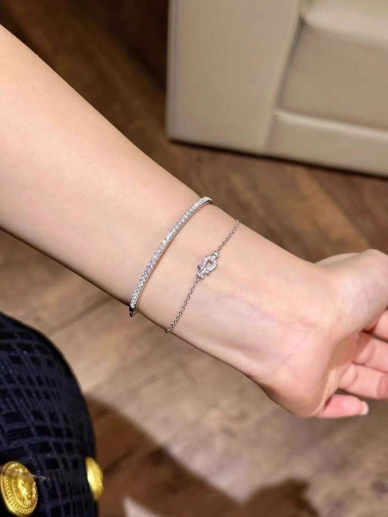 Reliable De Bee Bracelets 213088