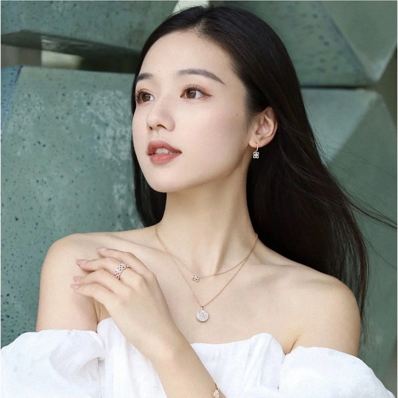 Bold De Bee Necklaces 213081