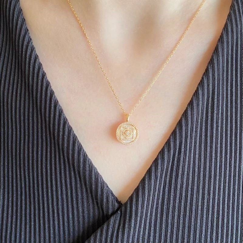Elegant De Bee Necklaces 209915