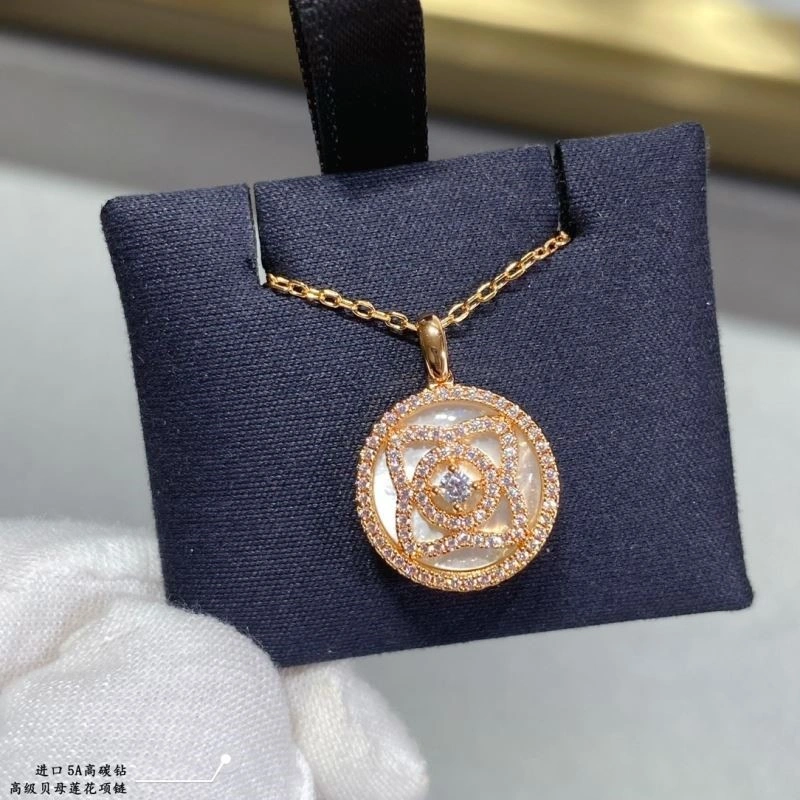 Elegant De Bee Necklaces 209915
