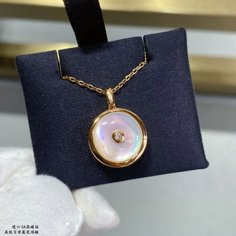 Elegant De Bee Necklaces 209915