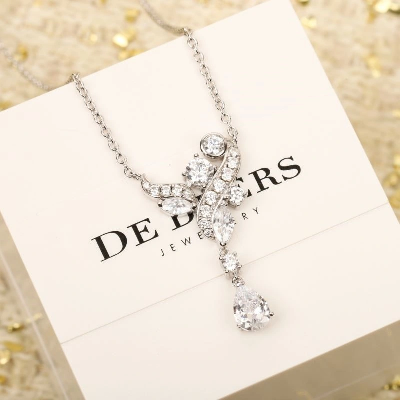 Elegant De Bee Necklaces 209912