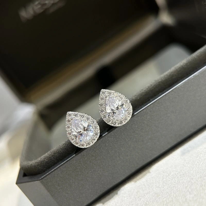 Contemporary Debeers Earrings 213996