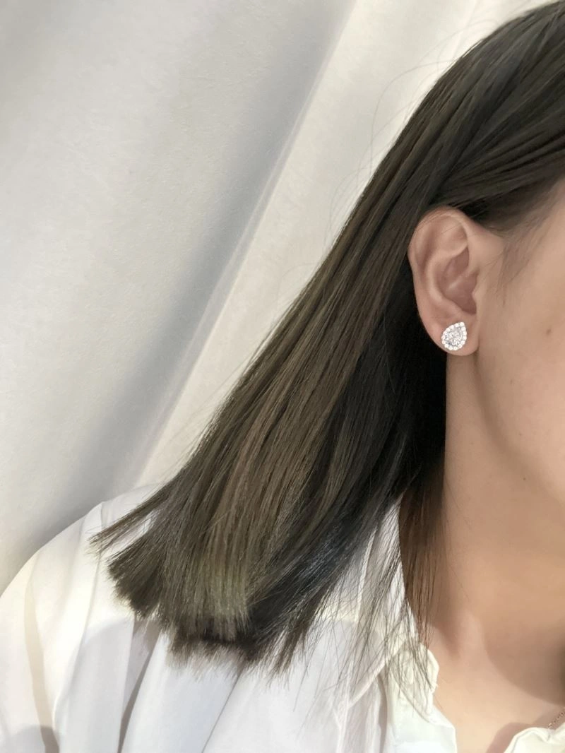 Contemporary Debeers Earrings 213996