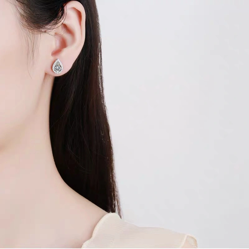 Contemporary Debeers Earrings 213996