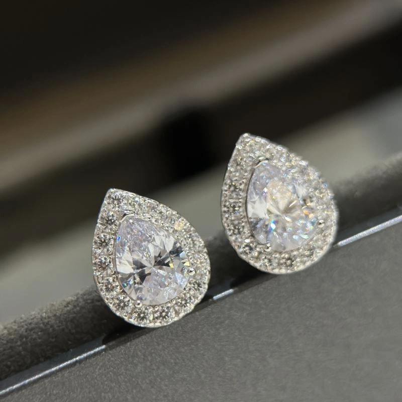 Contemporary Debeers Earrings 213996