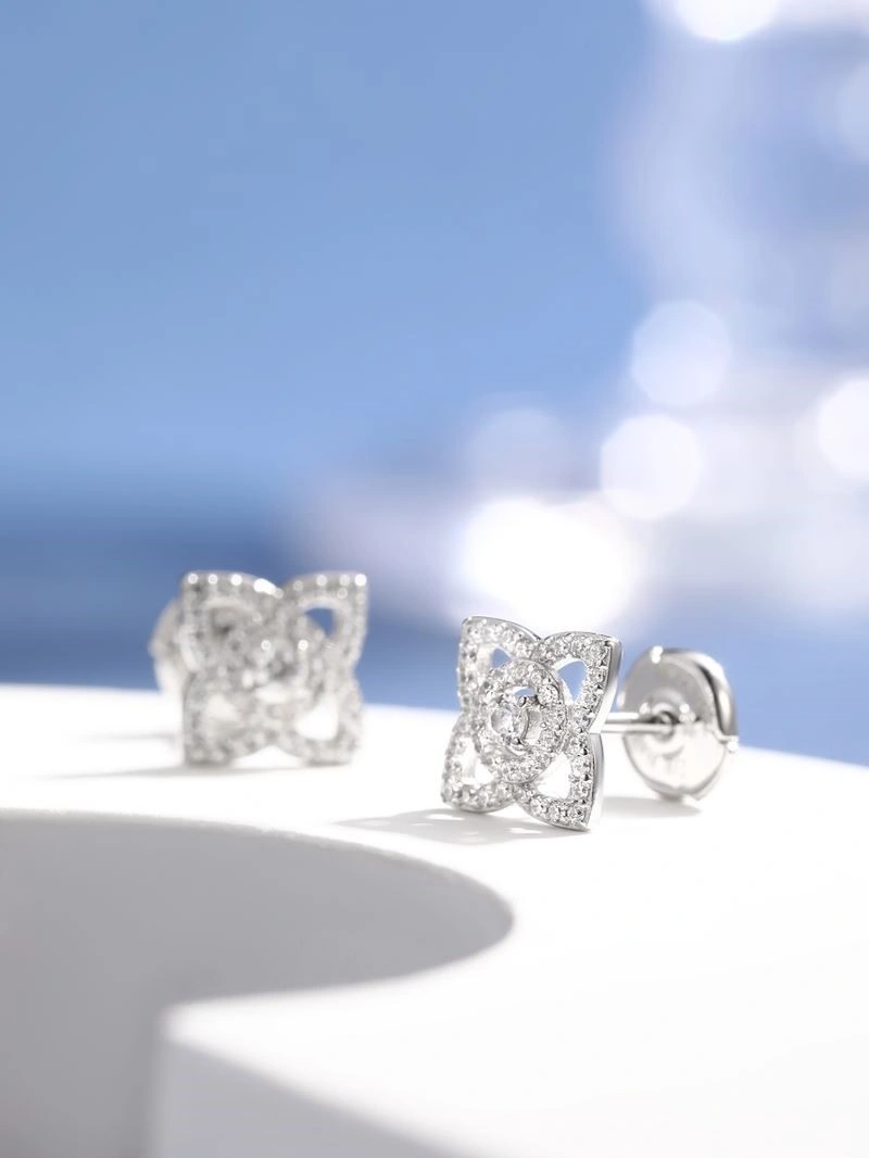 Neat Debeers Earrings 209374