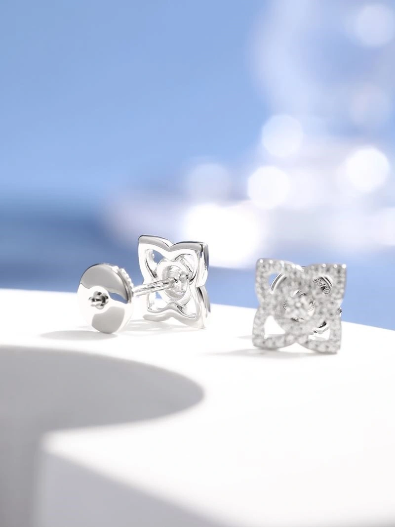 Neat Debeers Earrings 209374