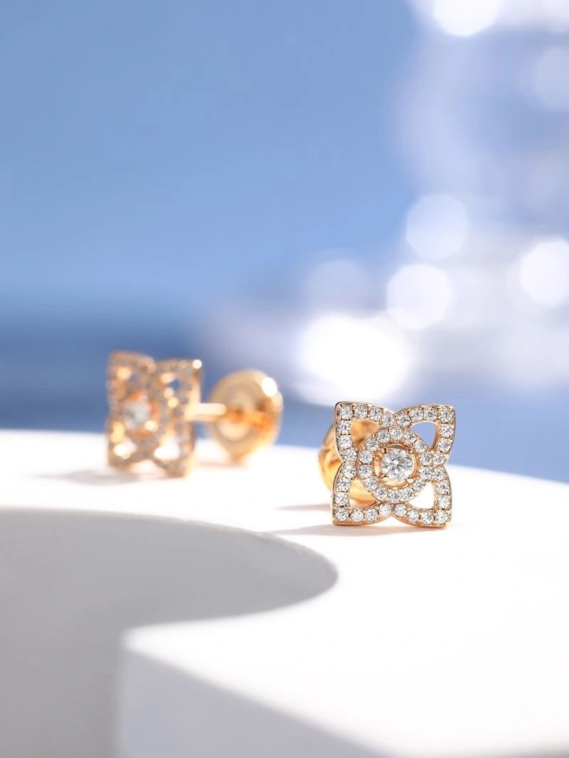 Neat Debeers Earrings 209374