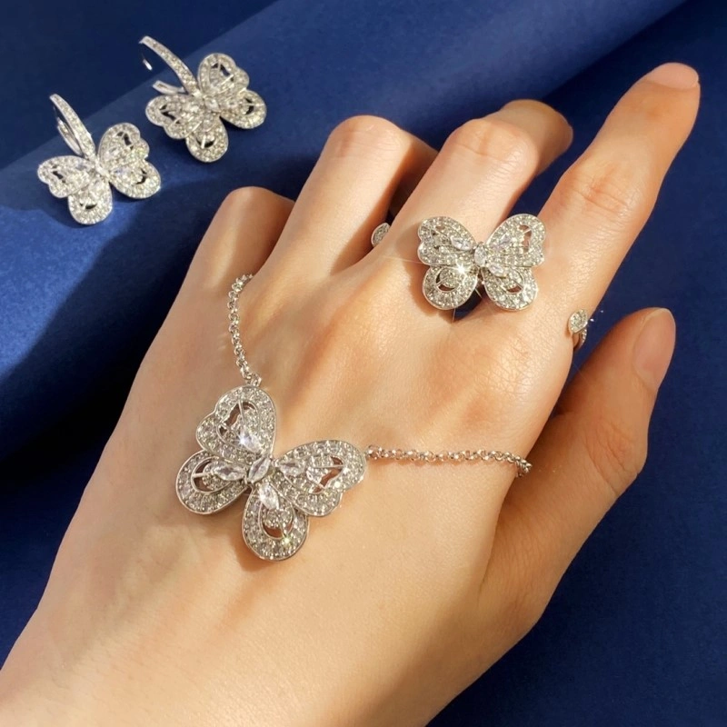 ZipUp Debeers Earrings 208082