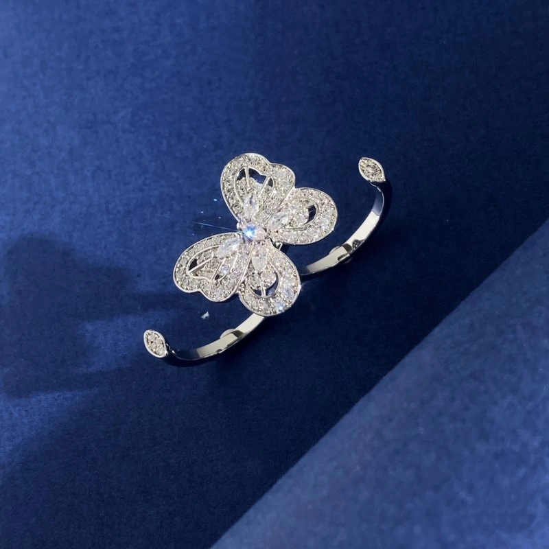 ZipUp Debeers Earrings 208082