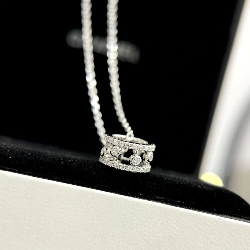Debeers Necklaces Casual 214008