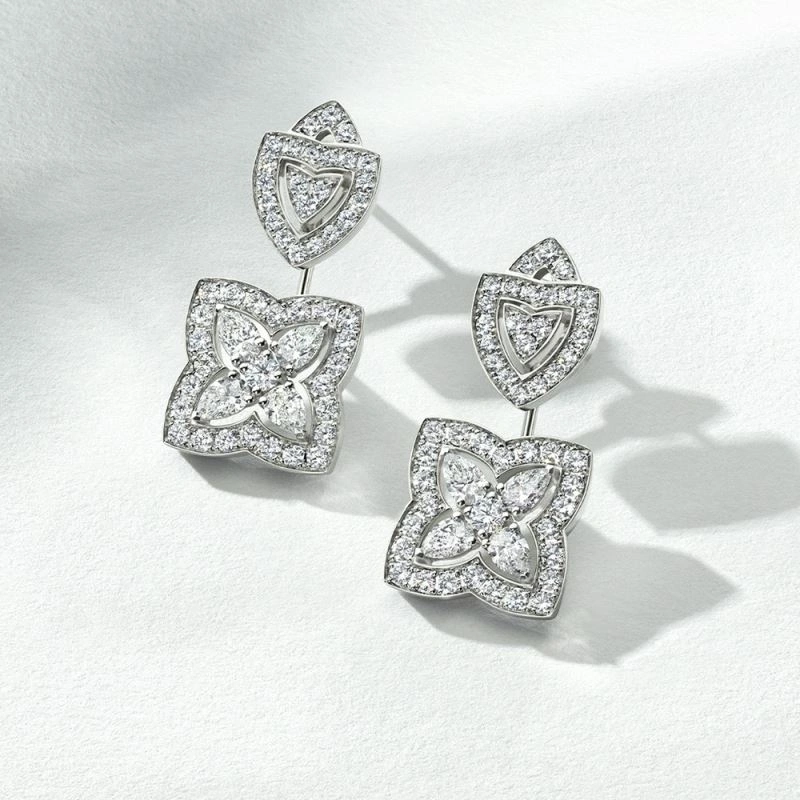 Lightweight Debeers Necklaces 214644