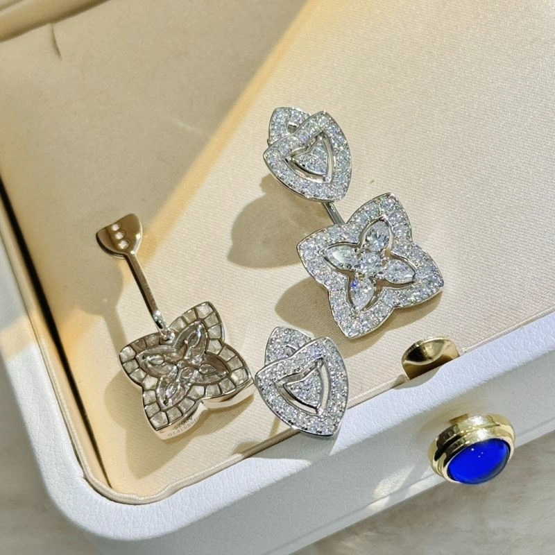 Lightweight Debeers Necklaces 214644
