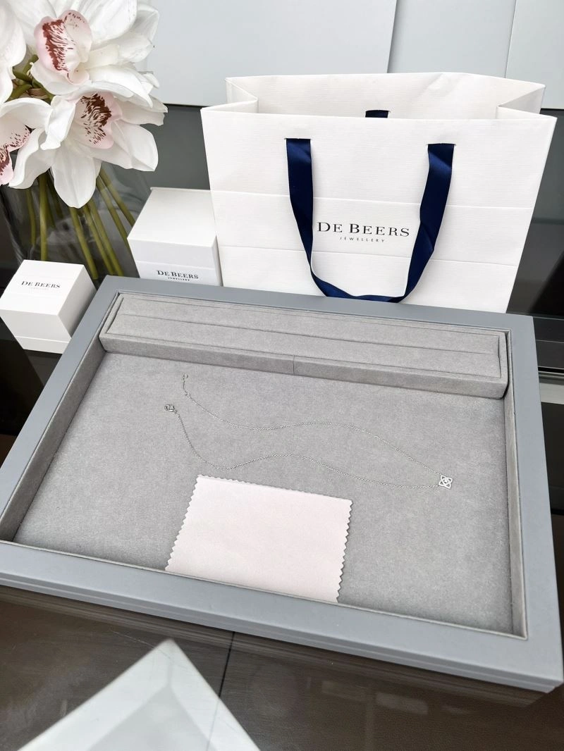 Debeers Necklaces Functional 213072
