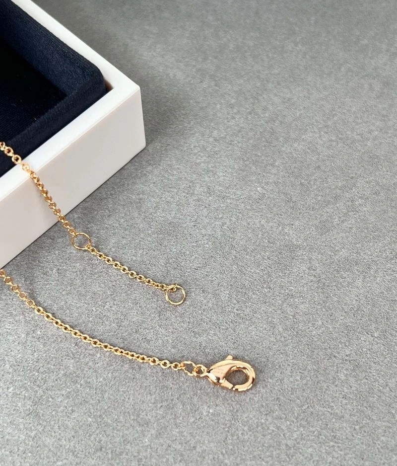 Debeers Necklaces Modern 212646