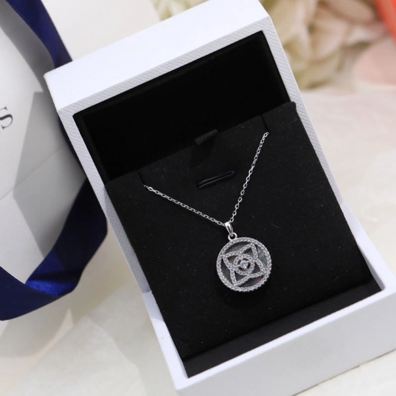 Breathable Debeers Necklaces 208813