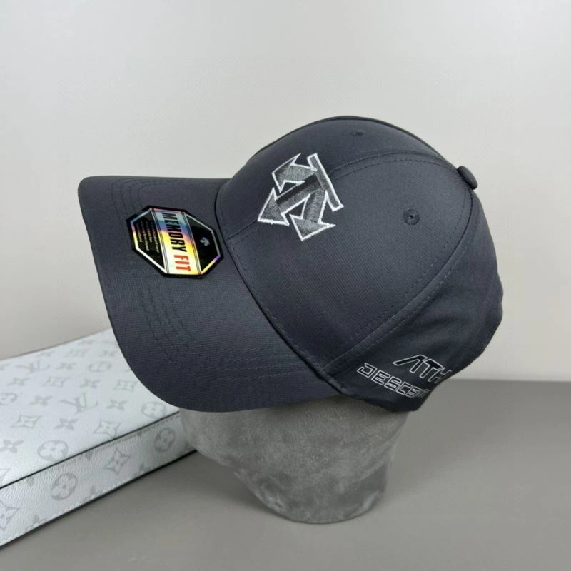 Classic Descente Caps 259035