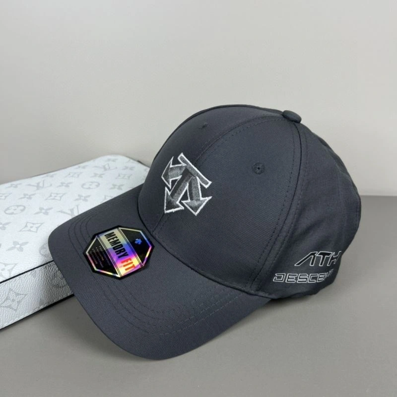 Classic Descente Caps 259035
