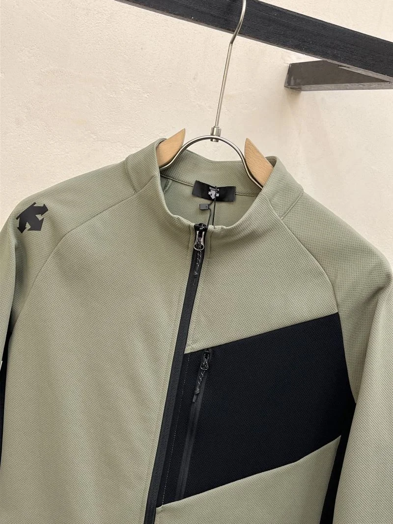 MoistureWicking Descente Outwear 162996