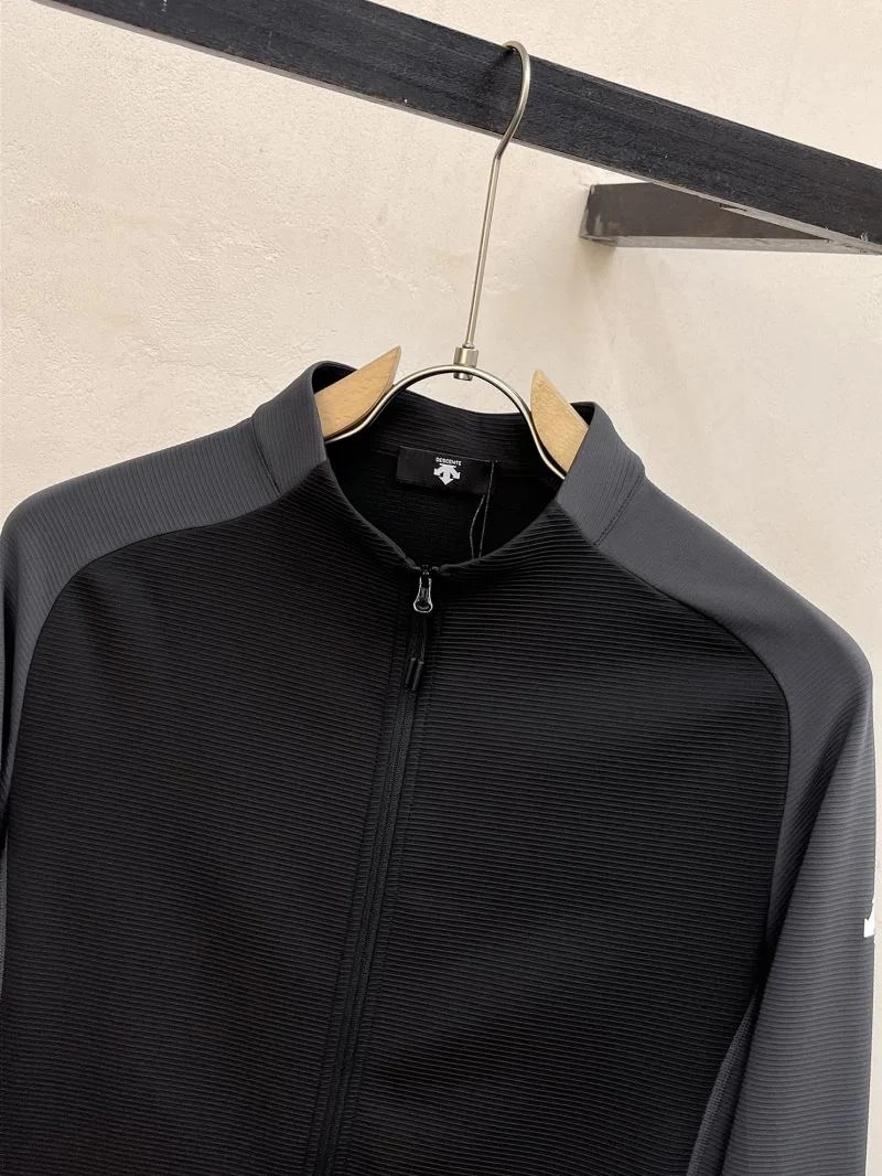 UrbanChic Descente Outwear 163041