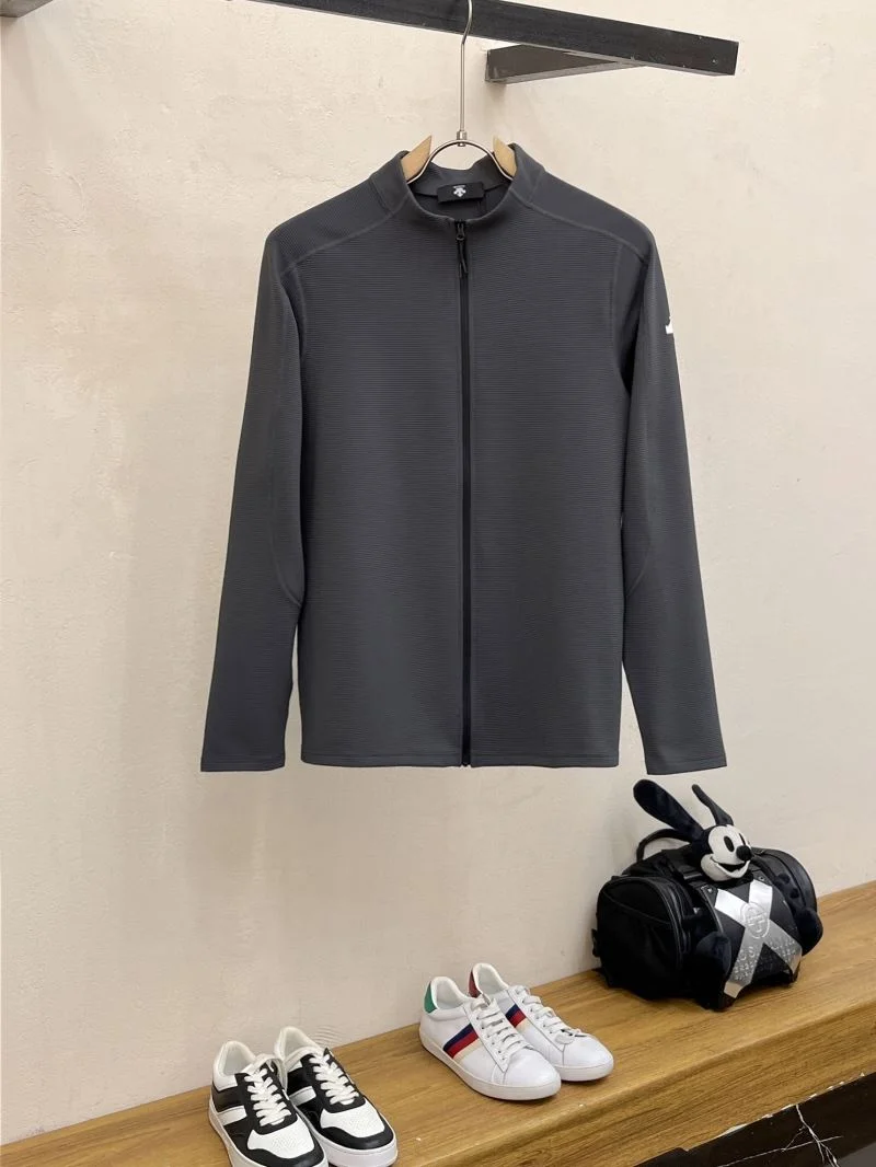Neat Descente Outwear 162991
