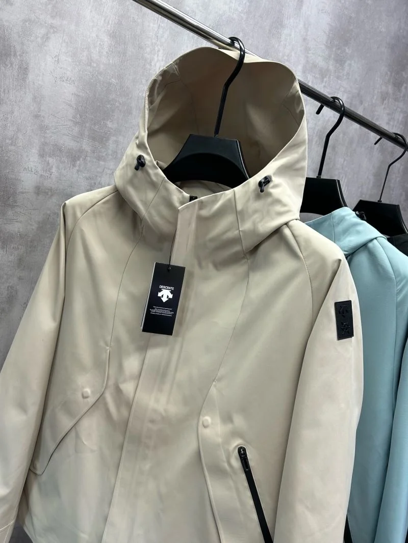 SportInspired Descente Outwear 162989