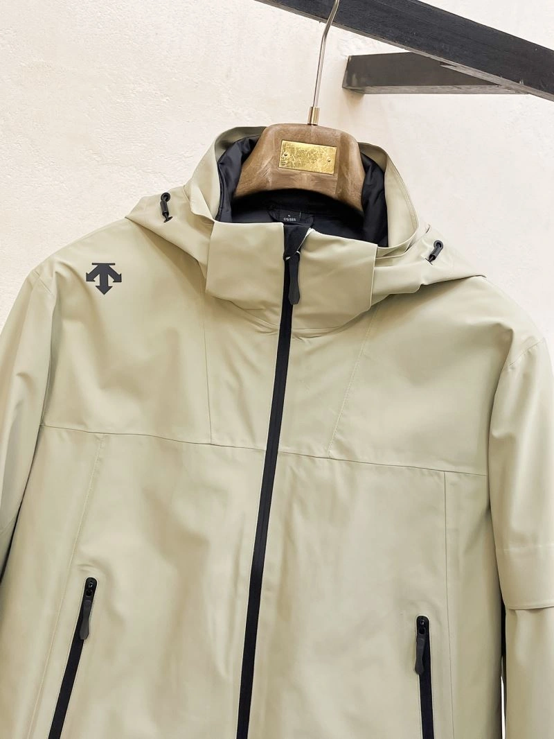 DailyWear Descente Outwear 161895