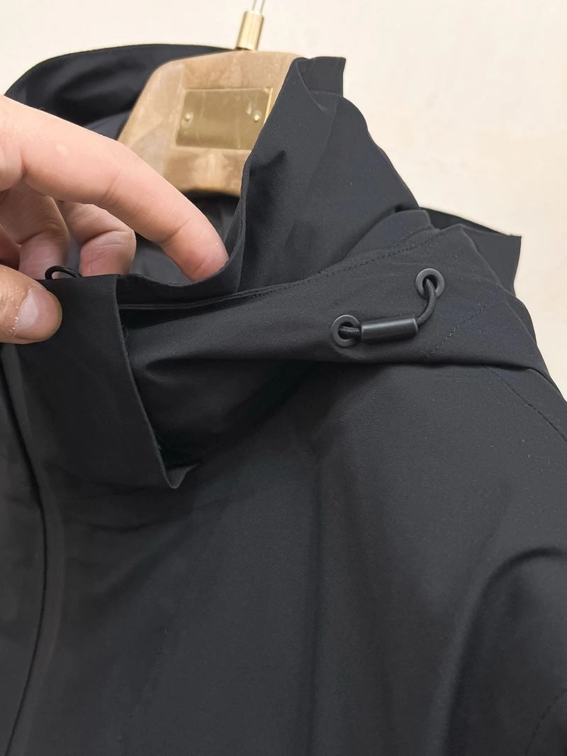 MoistureWicking Descente Outwear 161890