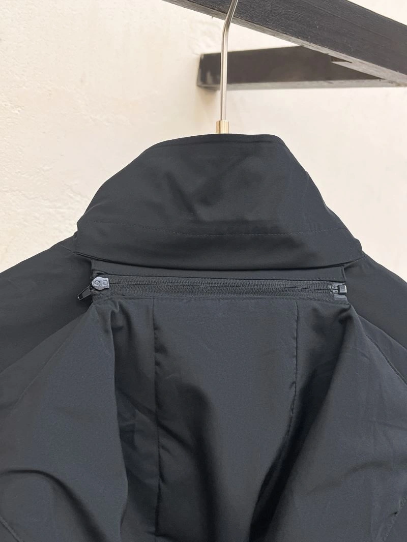 Stylish Descente Outwear 161993