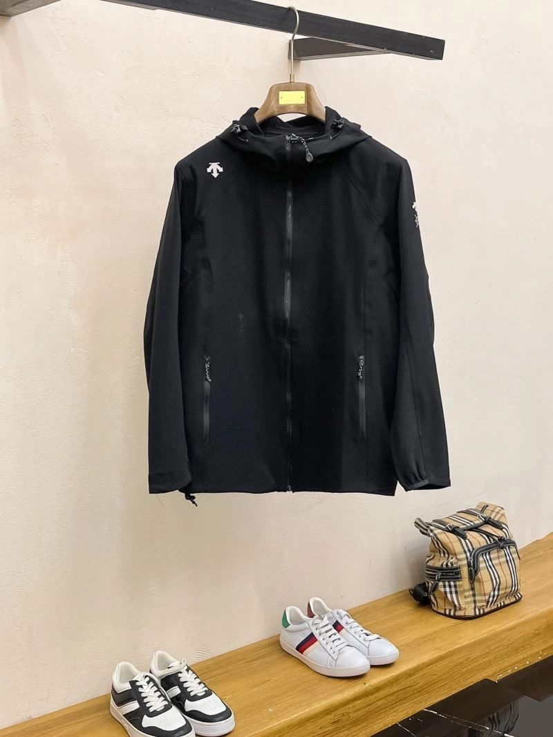Elegant Descente Outwear 161892