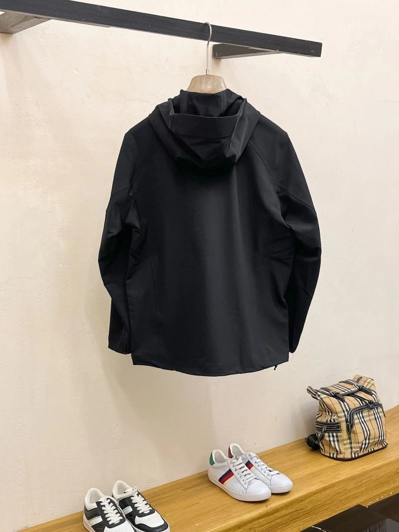 Elegant Descente Outwear 161892