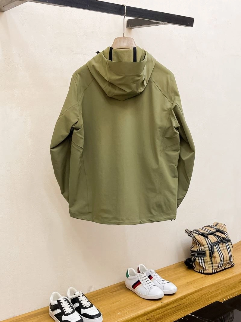 Descente Outwear Resilient 161893