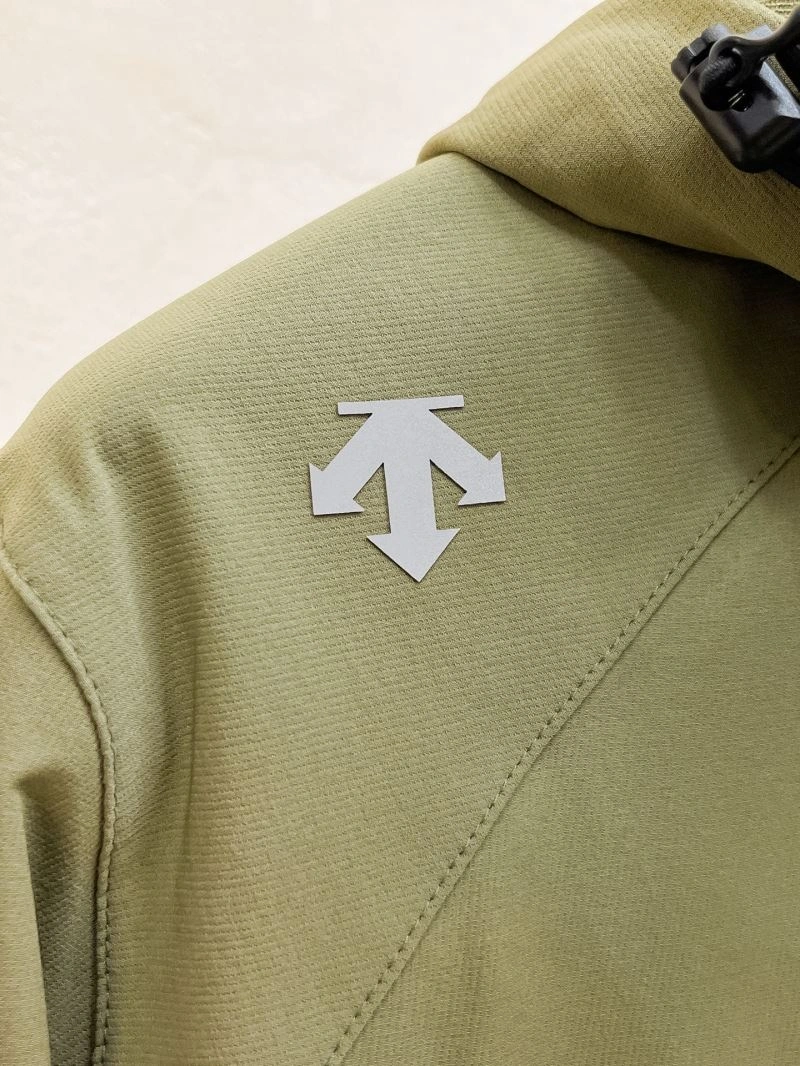 Descente Outwear Resilient 161893