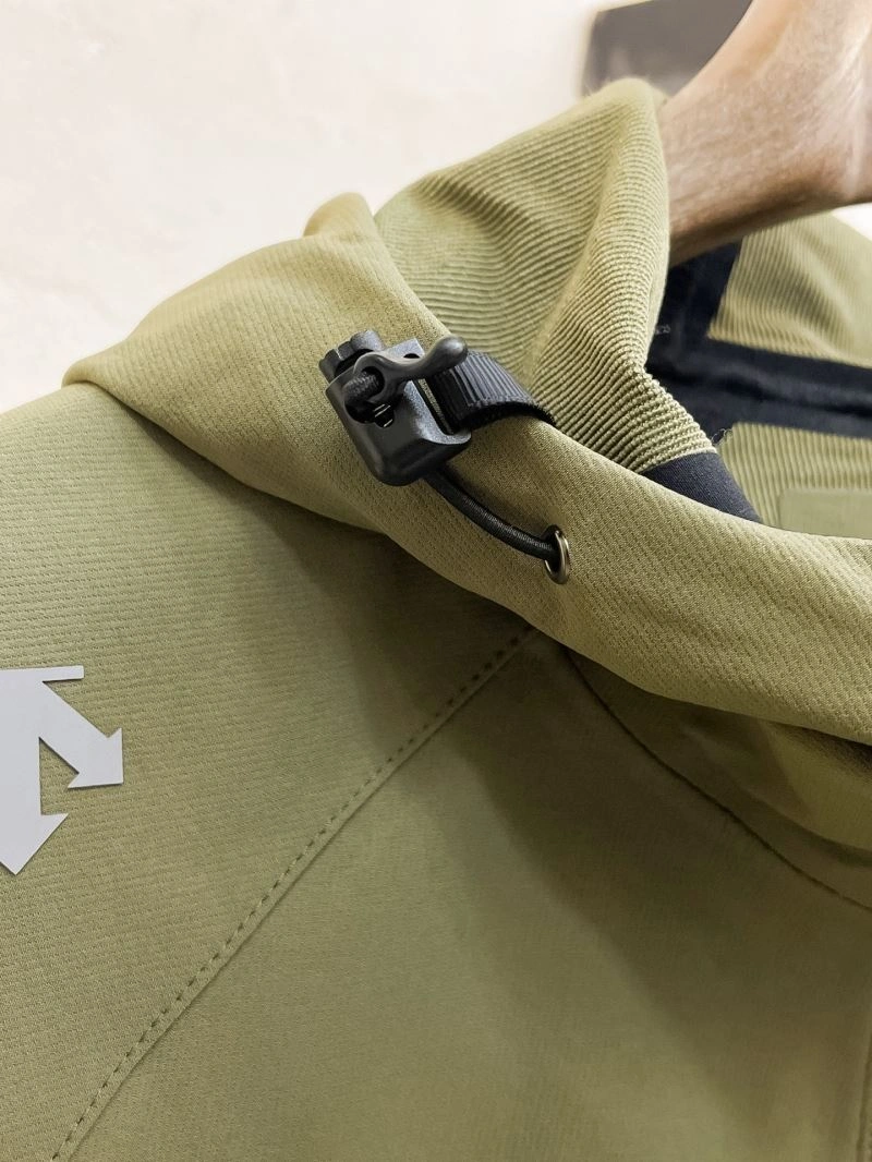Descente Outwear Resilient 161893