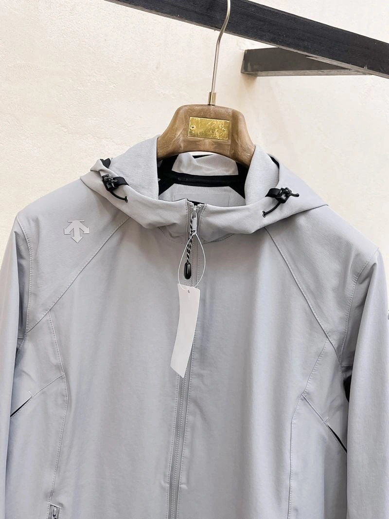 Breathable Descente Outwear 161916
