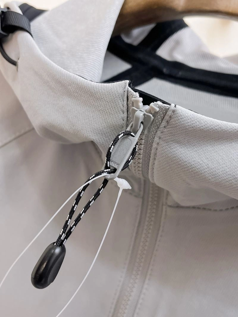 Breathable Descente Outwear 161916