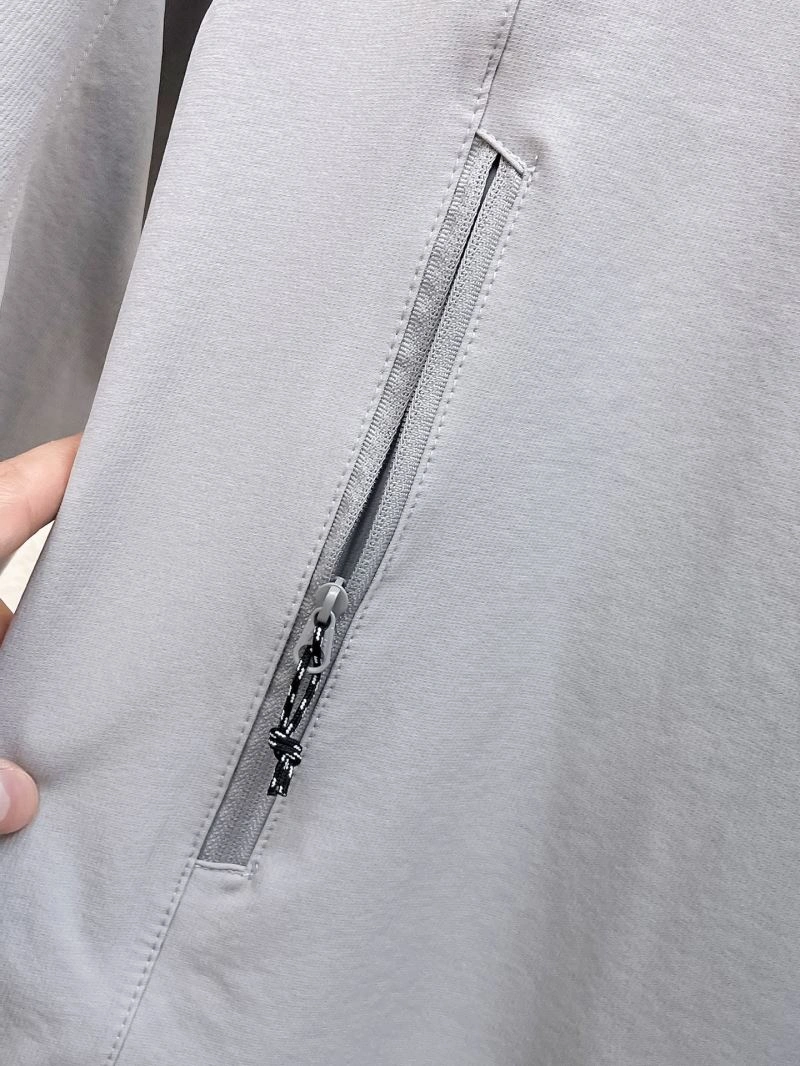 Breathable Descente Outwear 161916
