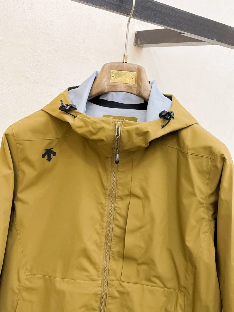 Descente Outwear ComfortFit 161888