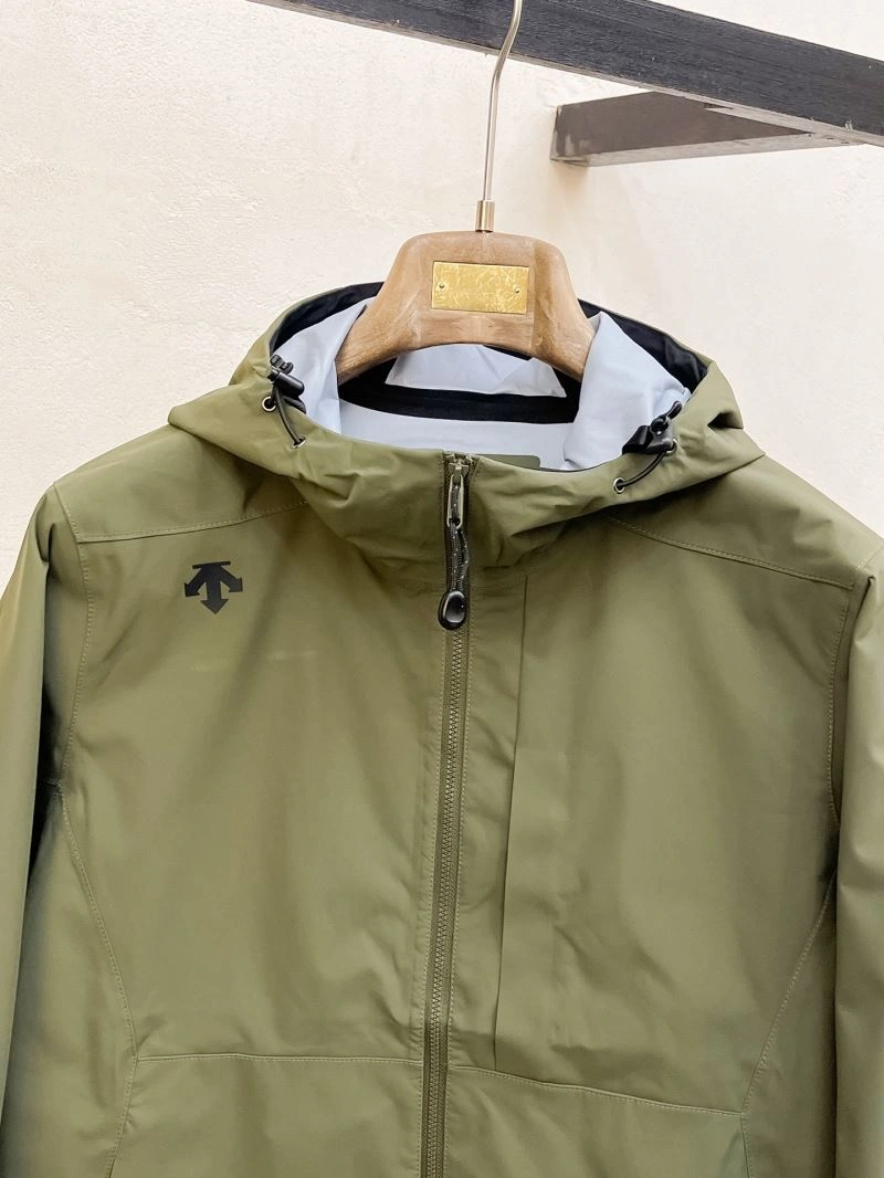 UrbanStyle Descente Outwear 161881