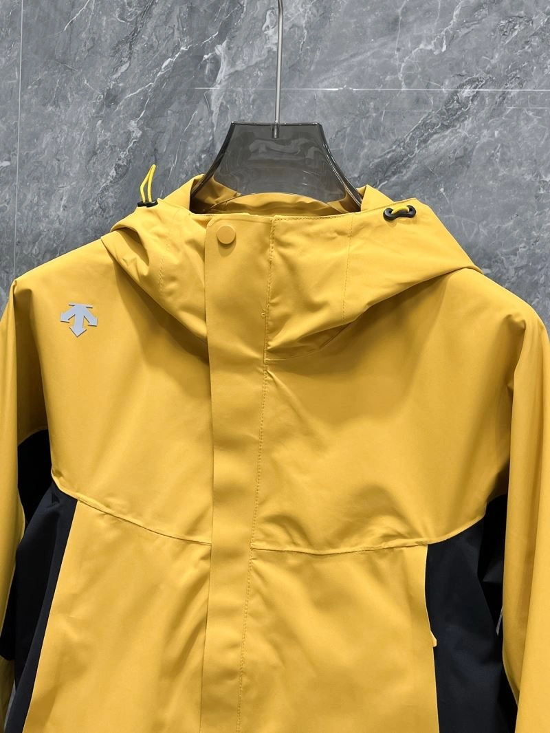 Descente Outwear Comfortable 161874