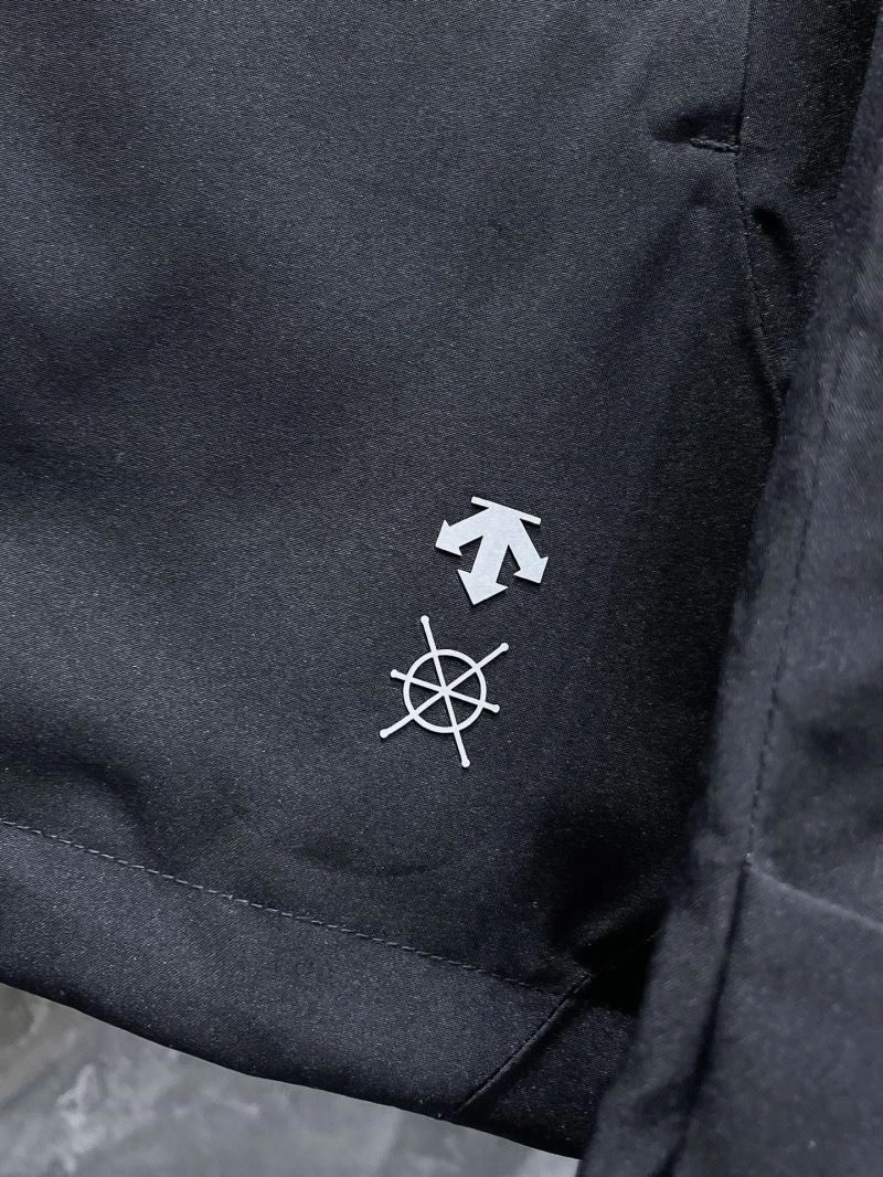Contemporary Descente Outwear 161875